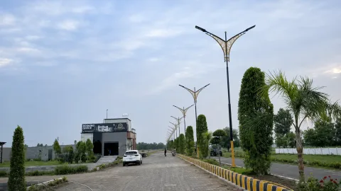 Divine City